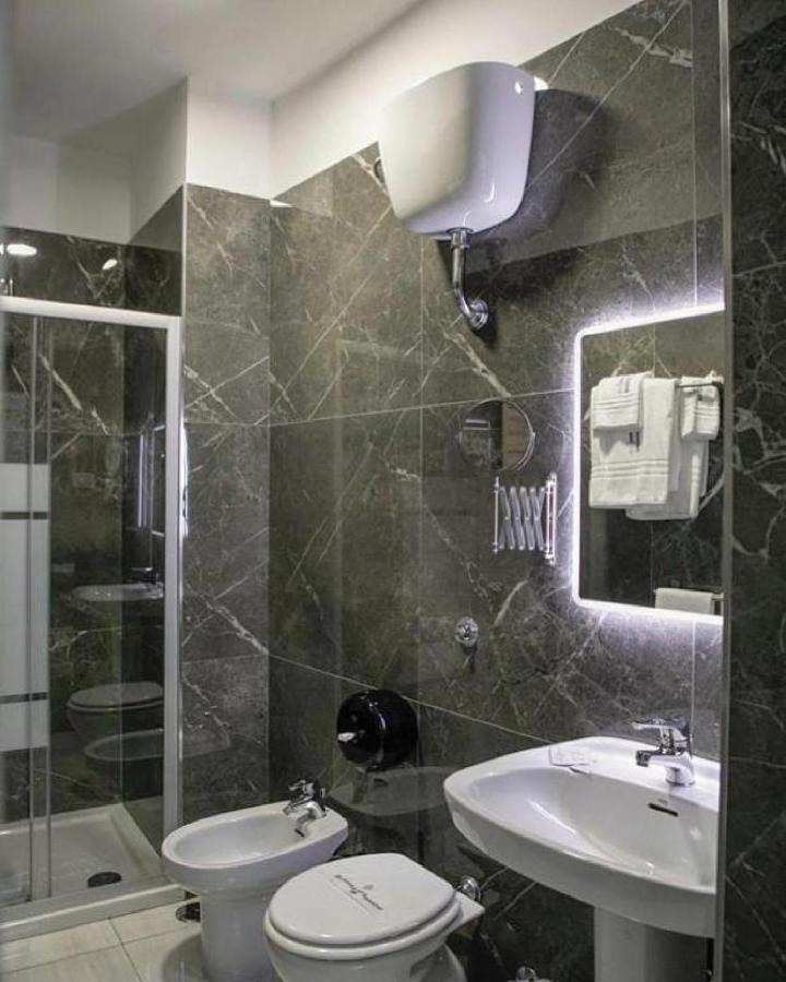 Hotel Trionfal Qualiano Dış mekan fotoğraf