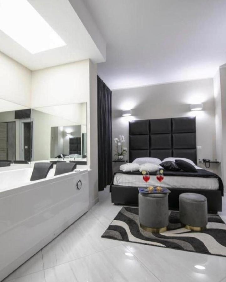 Hotel Trionfal Qualiano Dış mekan fotoğraf
