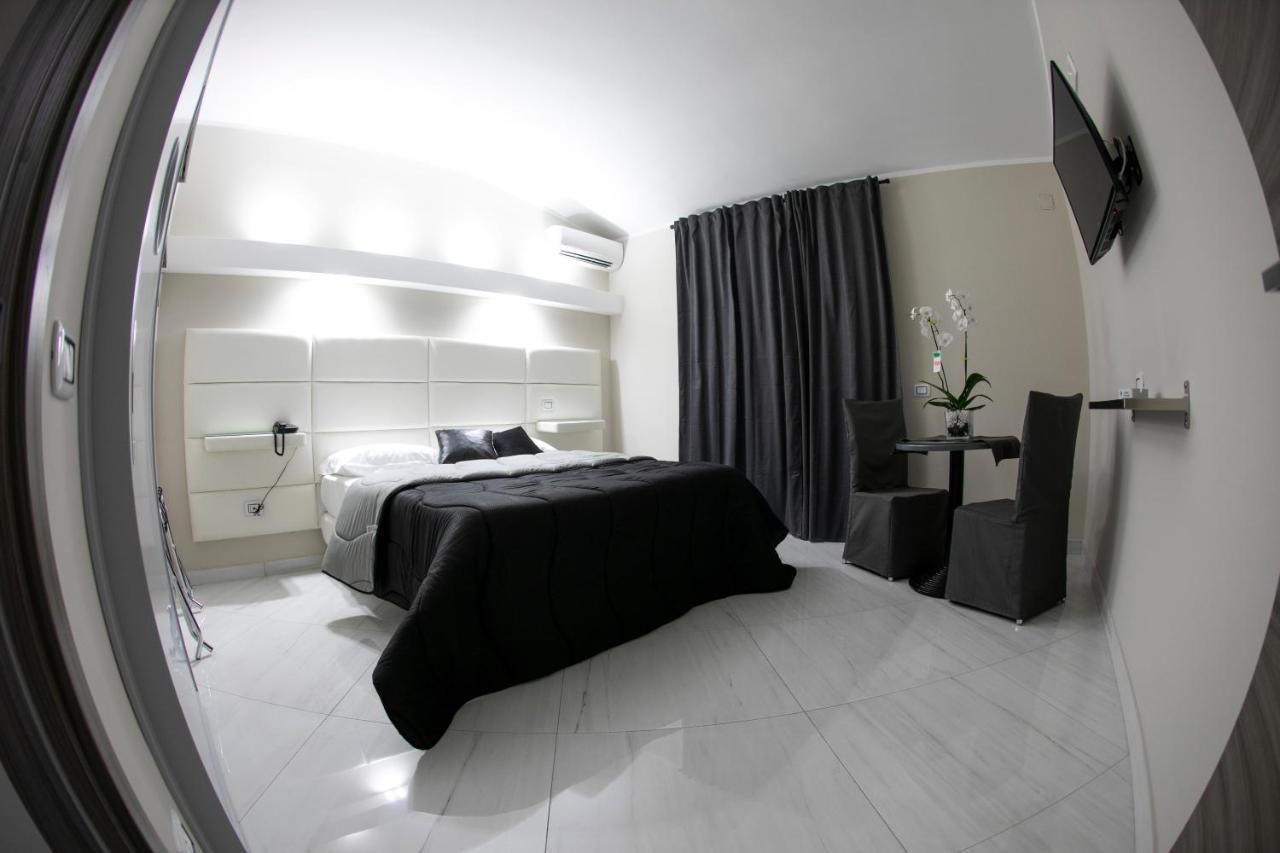 Hotel Trionfal Qualiano Dış mekan fotoğraf