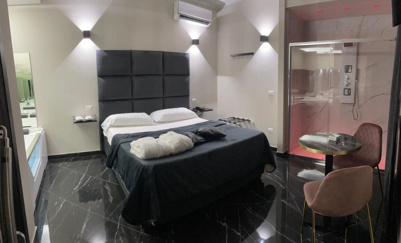 Hotel Trionfal Qualiano Dış mekan fotoğraf