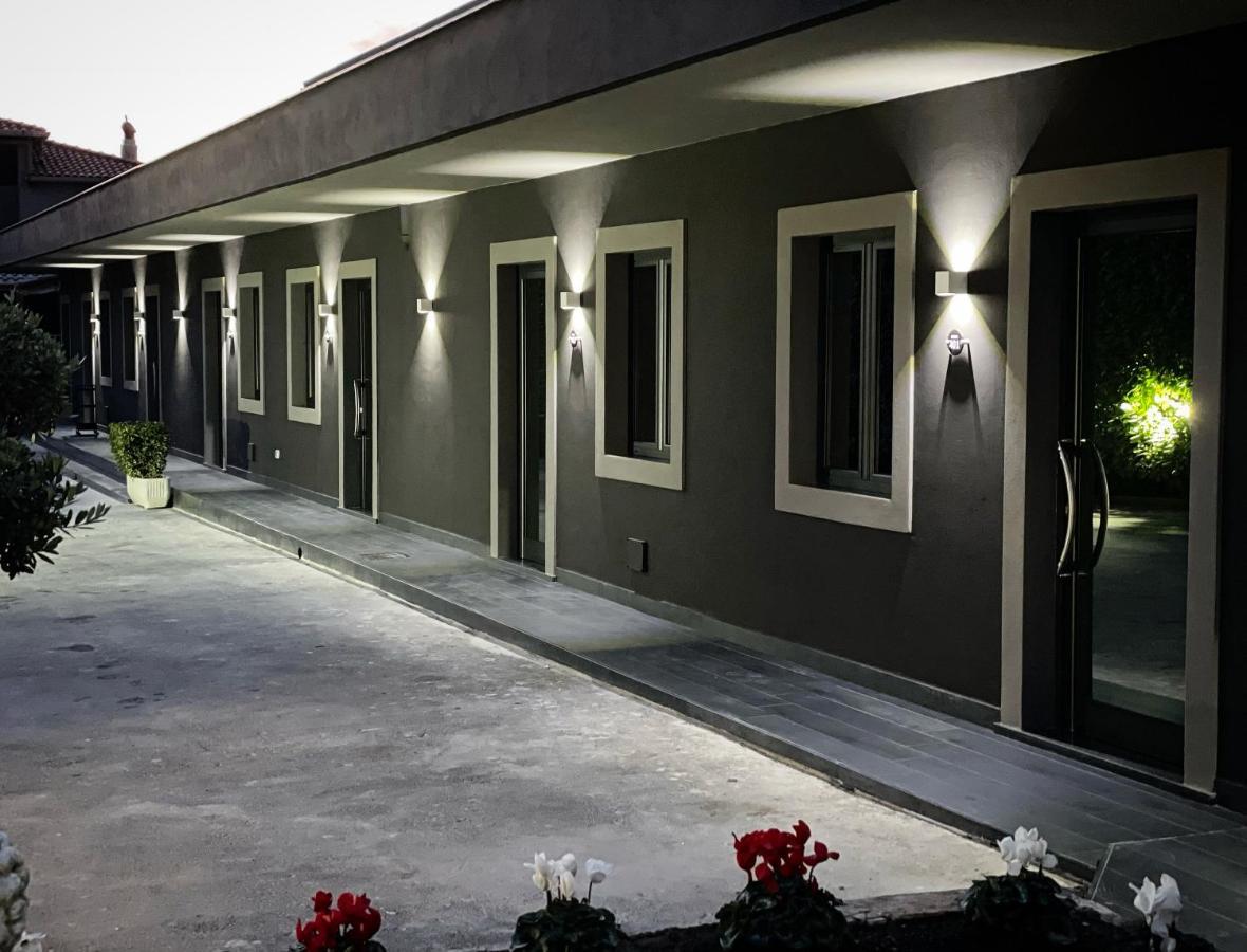 Hotel Trionfal Qualiano Dış mekan fotoğraf