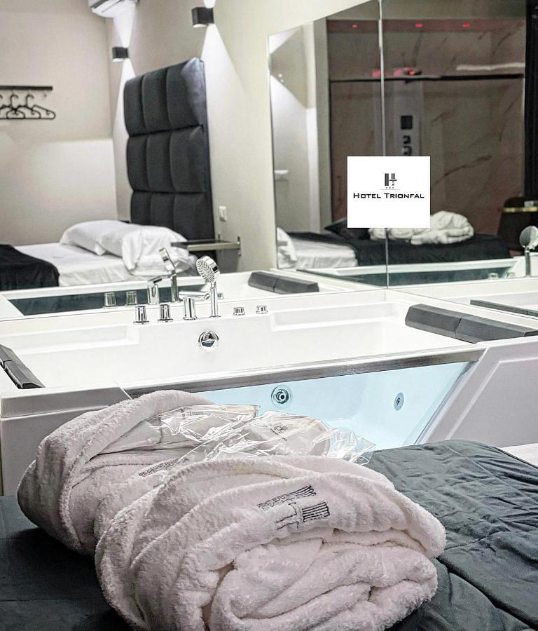Hotel Trionfal Qualiano Dış mekan fotoğraf